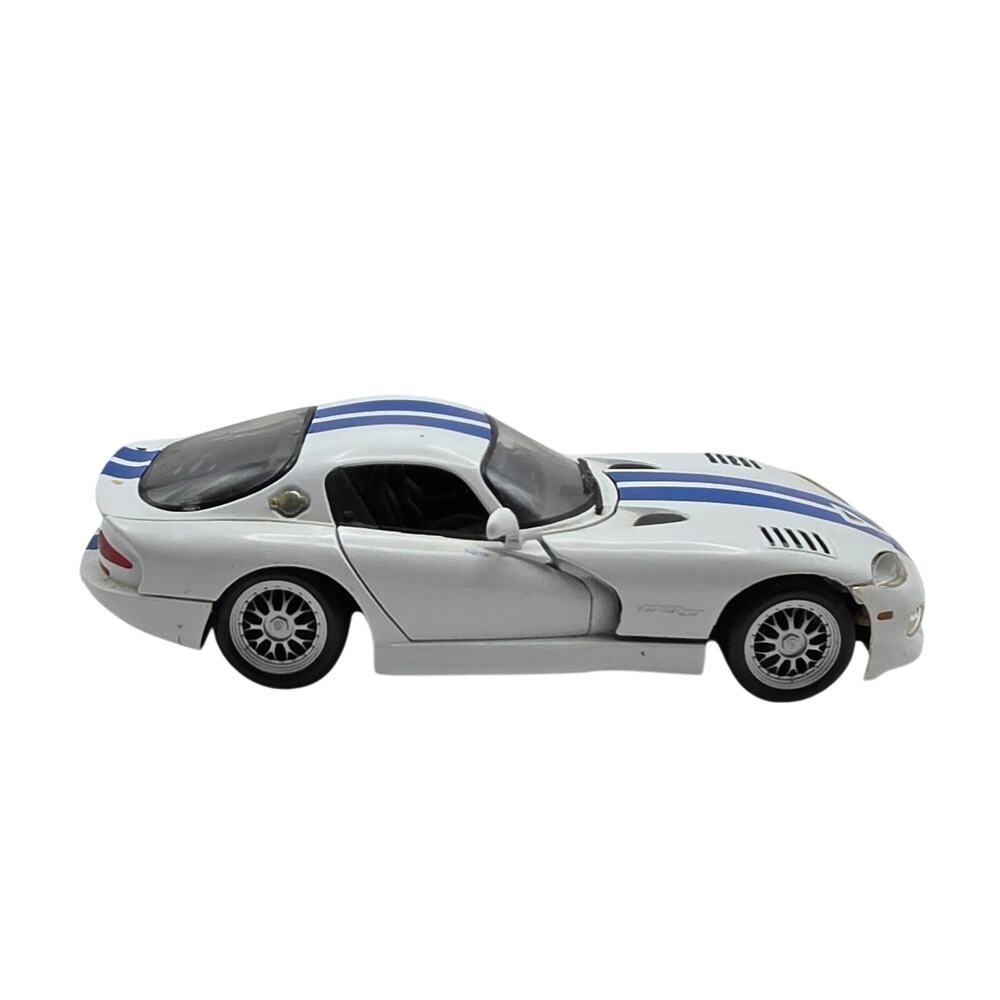 Maisto Blue & White Stripes Dodge Viper GTS-R Coupe 1:18 Scale W/ Opening Doors